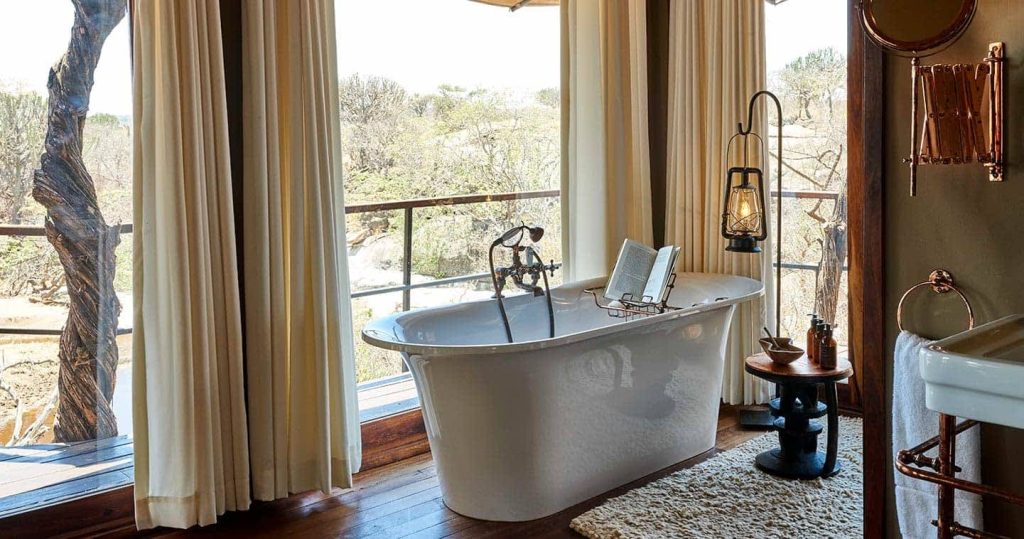 bathroom-mwiba-lodge