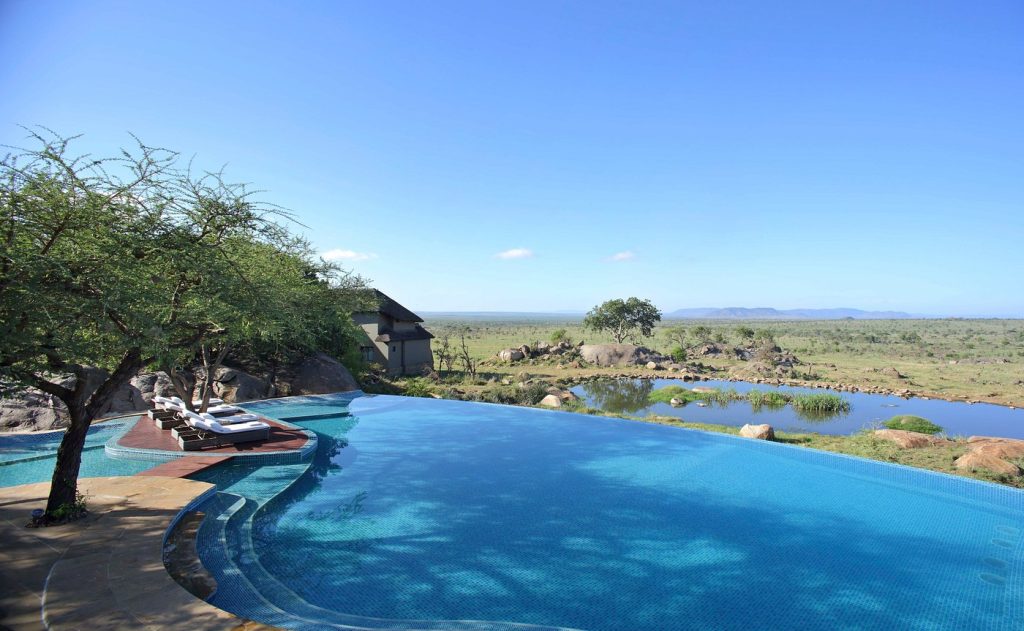 the-inifinity-pool-at