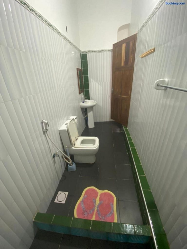 stone-town-sea-view (3)