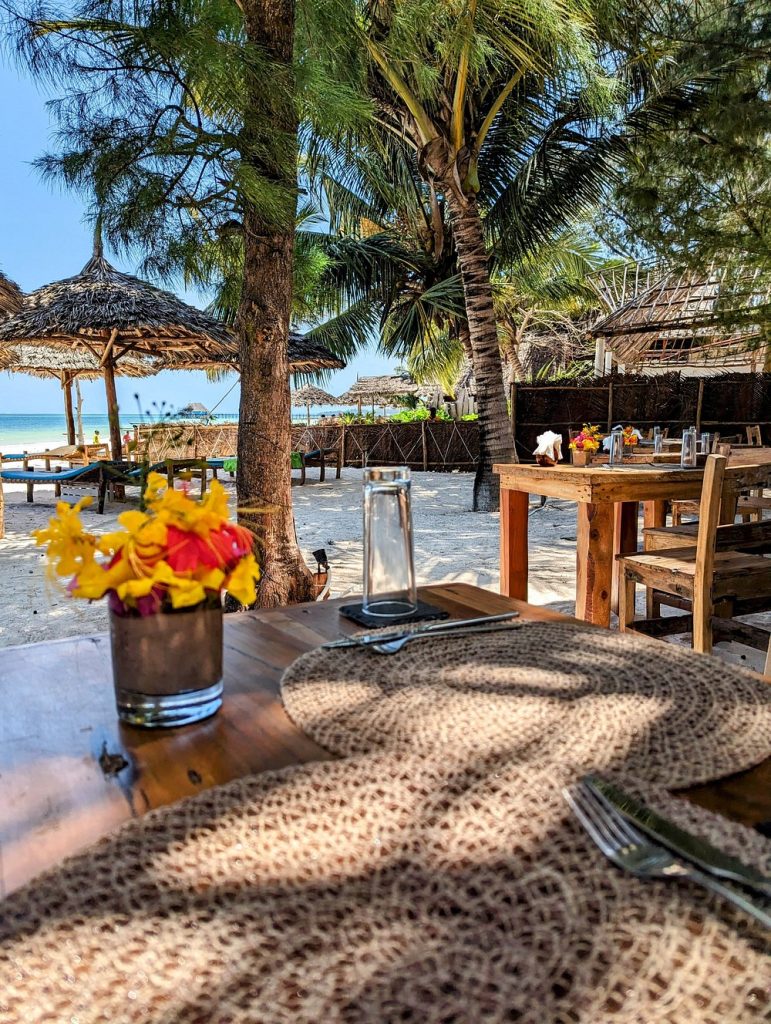 beach-restaurant (1)