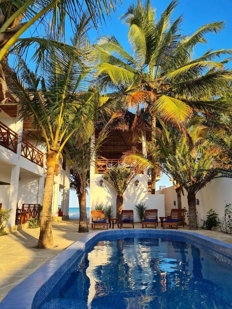 karibu-beach-resort (1)