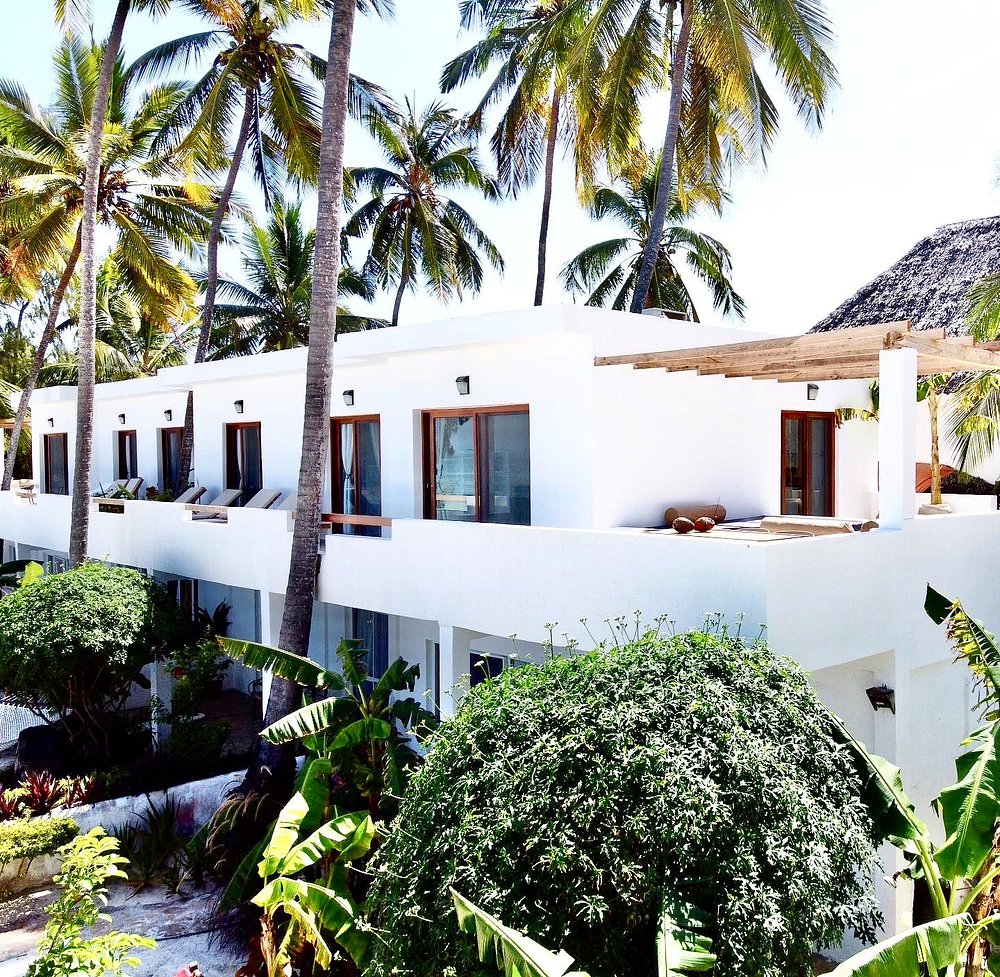 surfescape-beachfront (1)